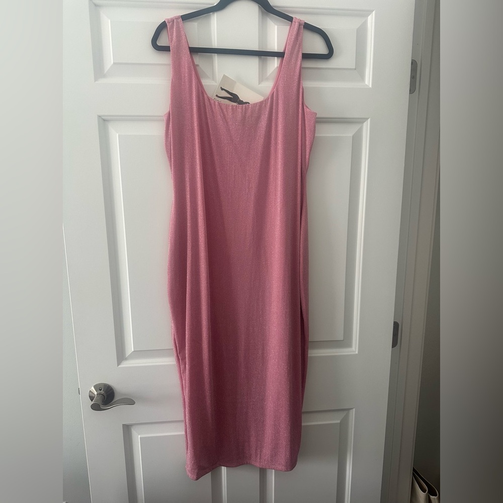Pink shiny dress 3x